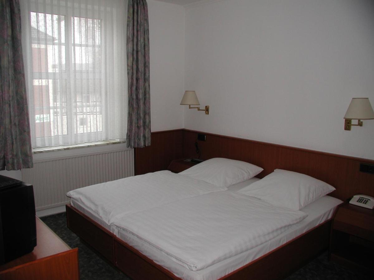 Hotel Landhaus Greene Айнбек Экстерьер фото